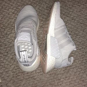 Adidas NMD R2